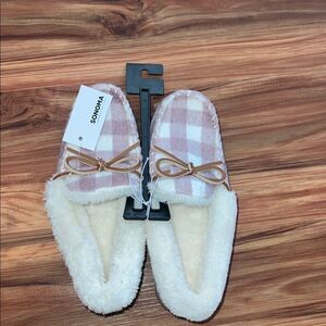 Sonoma Checkered Slippers with Soft Lining